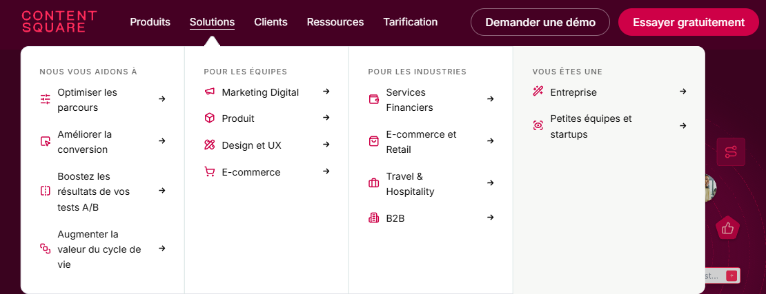 Exemple de méga-menu structuré par profil et par usage sur le site de Contentsquare